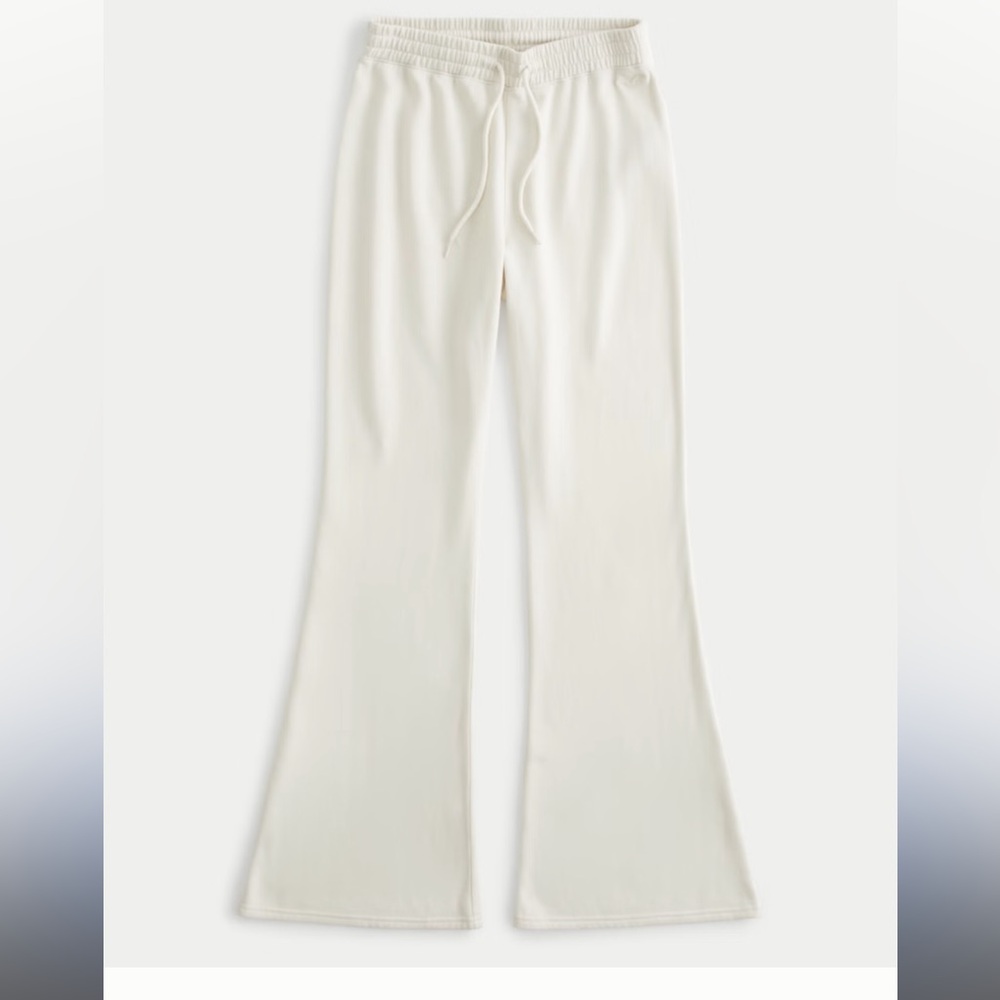 ULTRA HIGH-RISE FLEECE FLARE PANTS